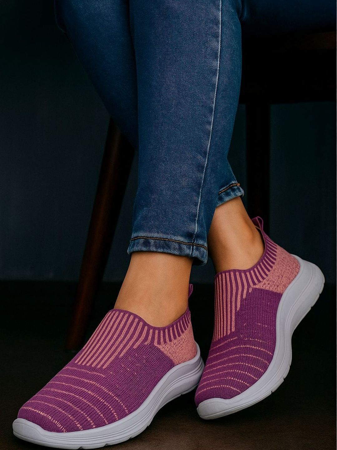 FABBMATE Women Walking Non-Marking Shoes-image-29