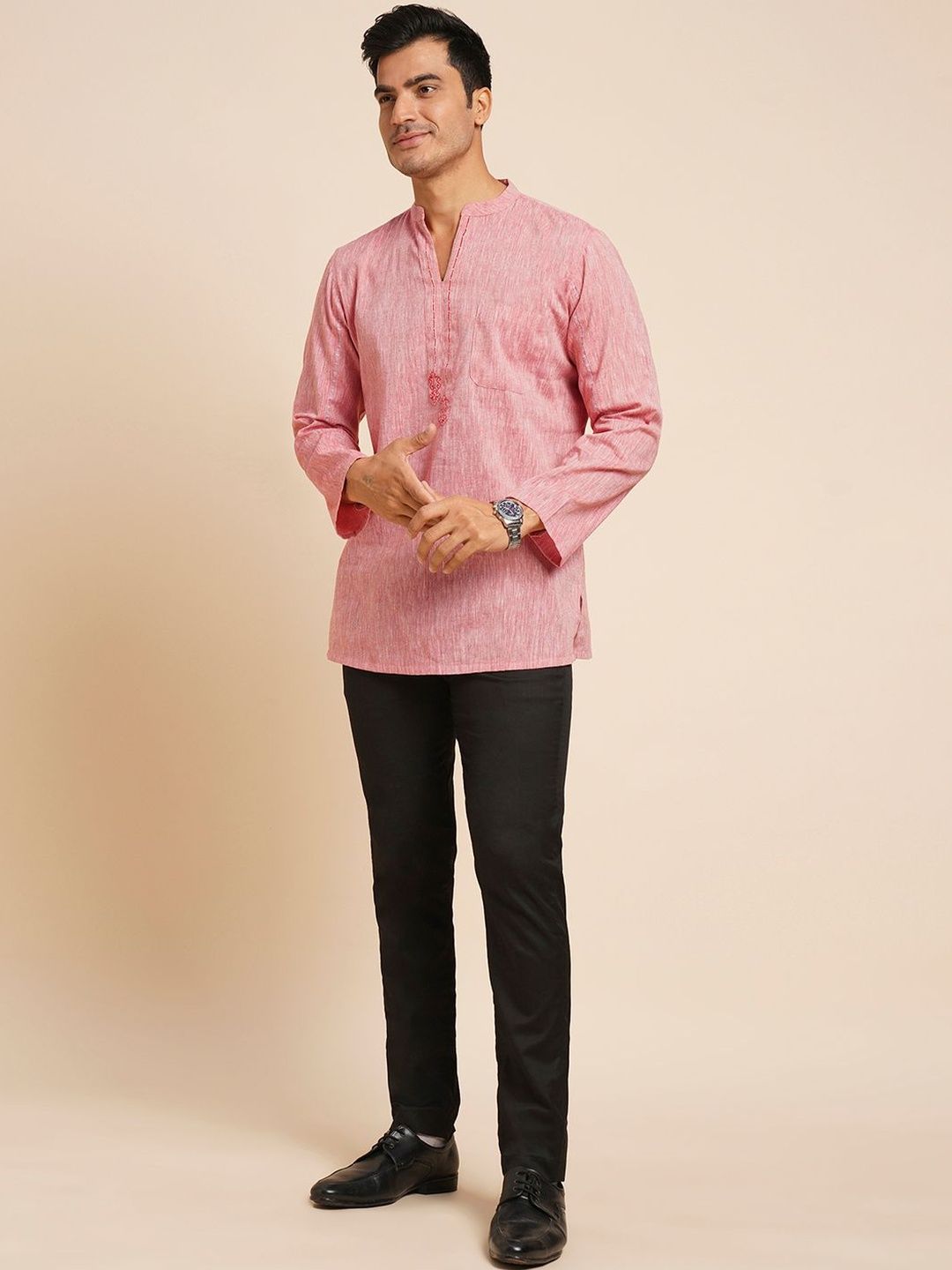 ARCHATTIRE Men Geometric Yoke Design Thread Work Handloom Kurta-picture-18