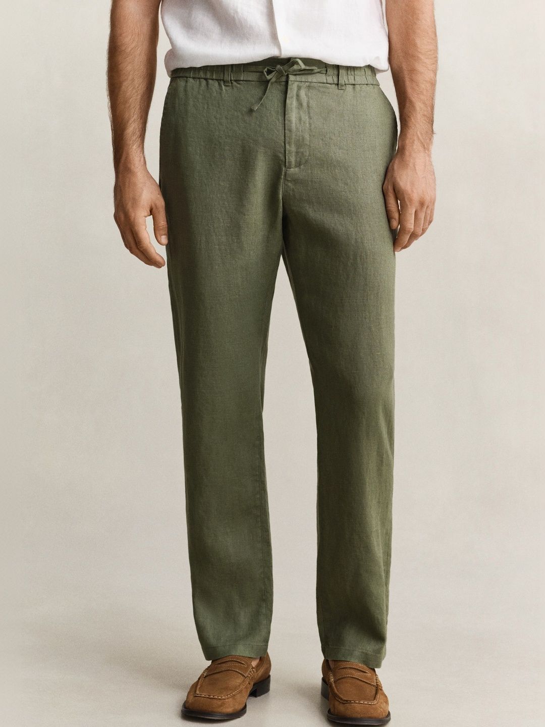 GANT Men Green Pure Linen Trouser-image-24