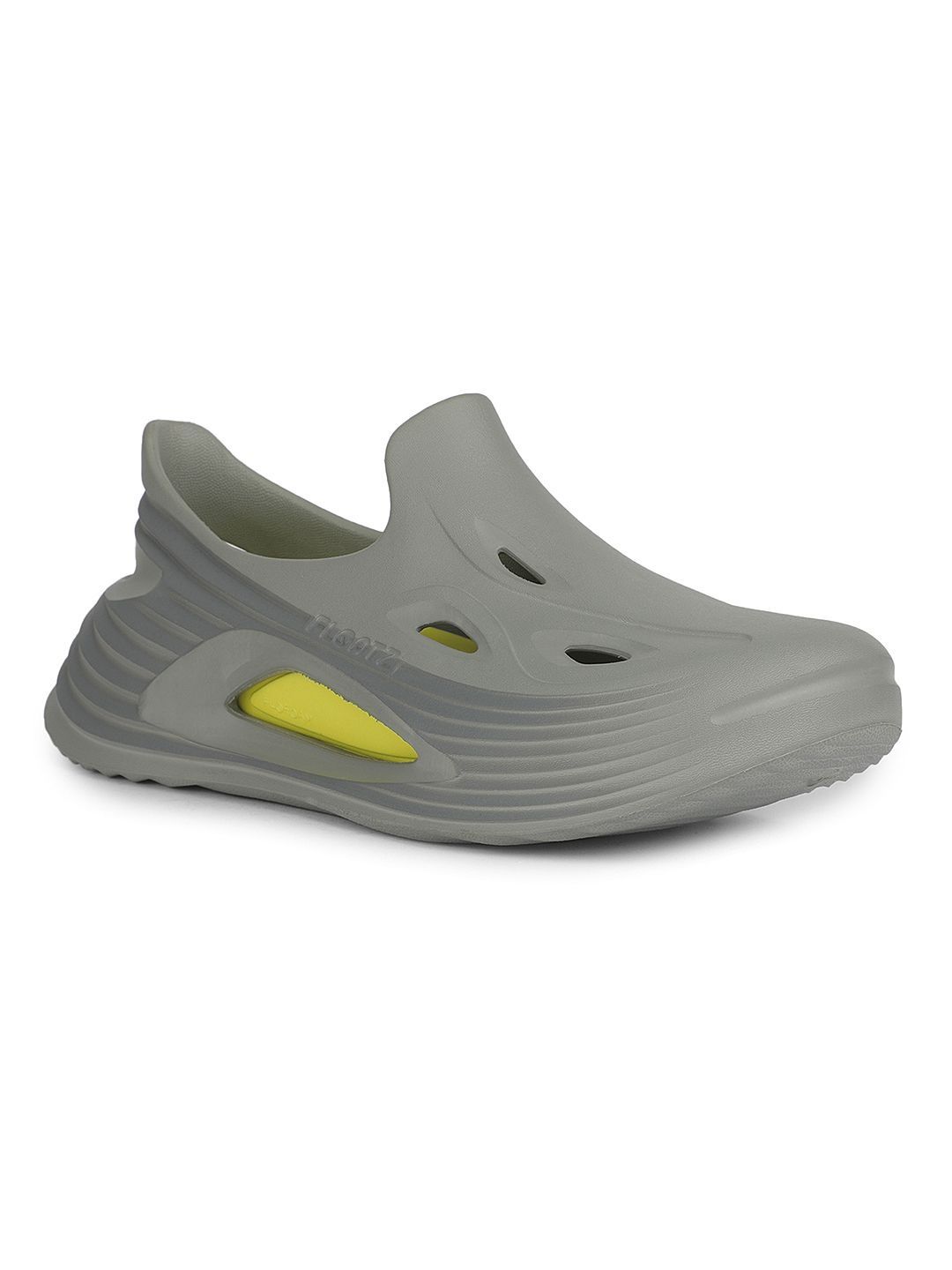 Floatz by Bata Men Lightweight Clogs-picture-25