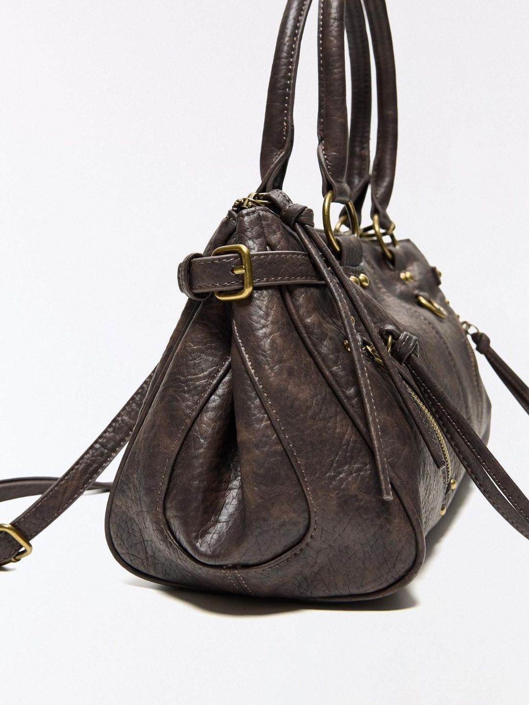 Bershka Zip bag-picture-14