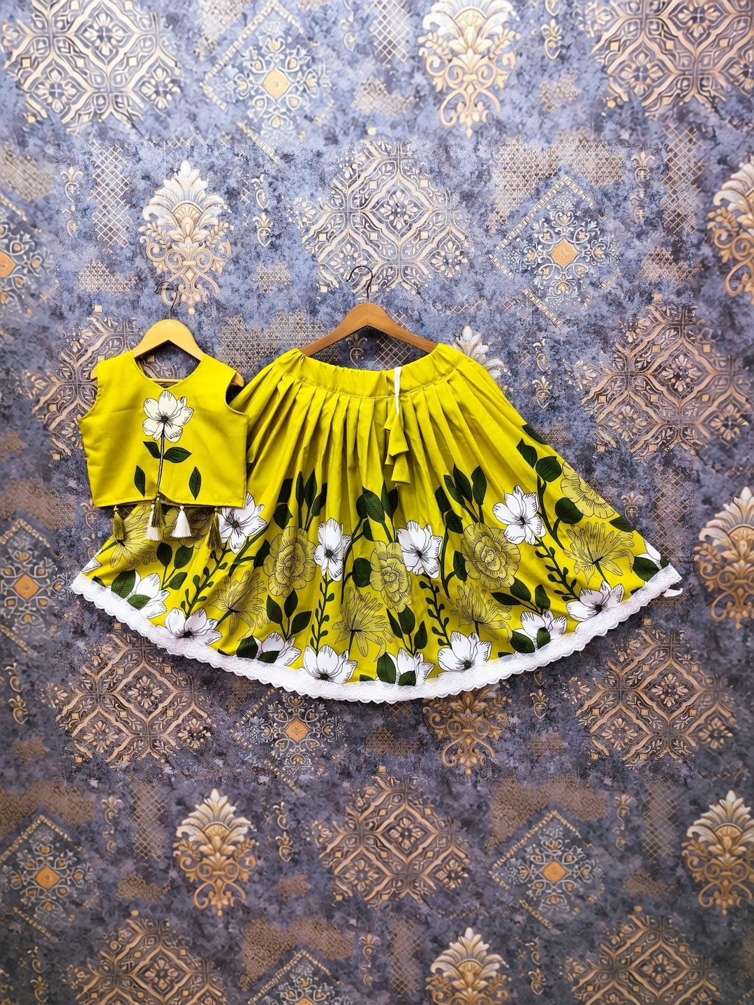 Tiny Twirls Girls Printed Ready to Wear Lehenga &
