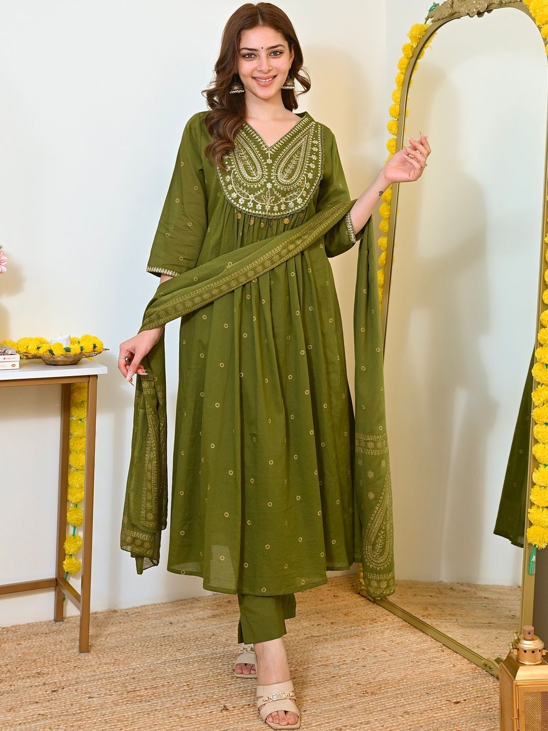 Piludi Women Ethnic Motifs Embroidered Empire Thread Work Chanderi Cotton Kurta with Trousers & With Dupatta
