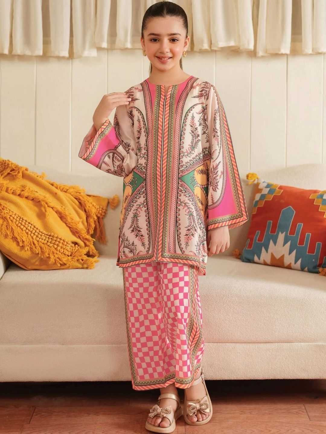 YK Floral Printed Round Neck Tunic with Palazzos-picture-14