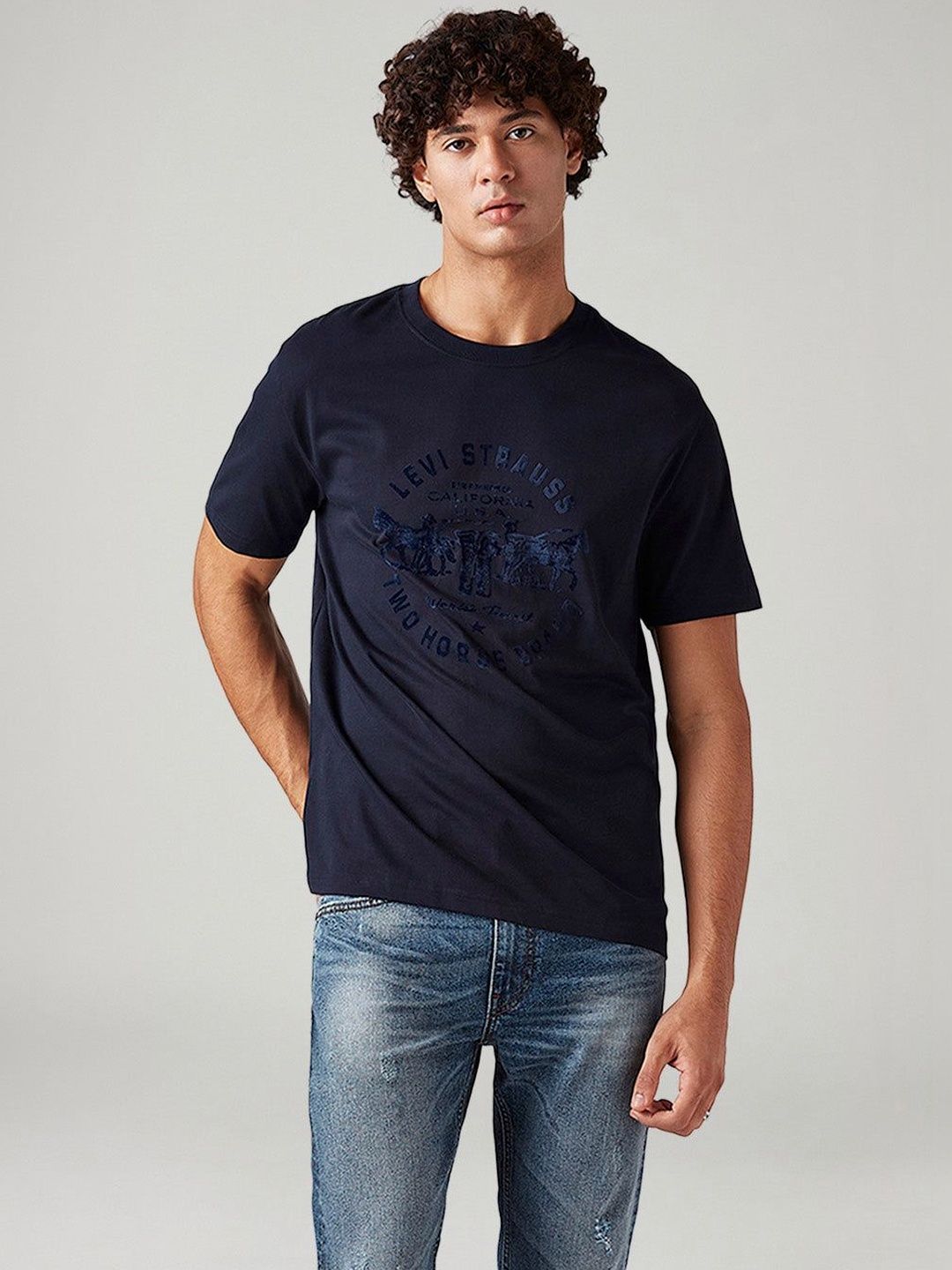 Levis Men's Graphic Print Regular Fit T-Shirt-image-32