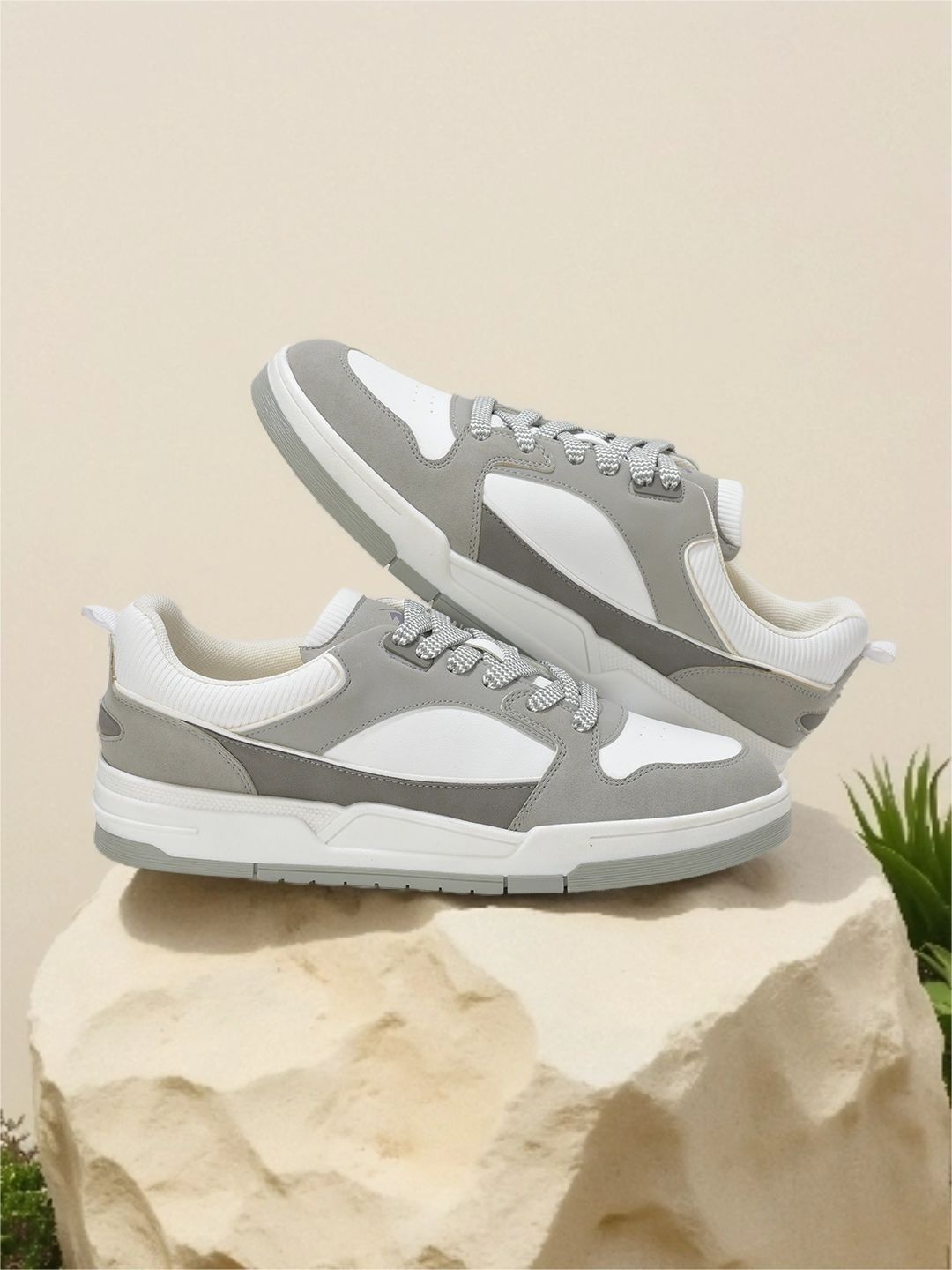 Cantabil Men Colourblocked PU Sneakers-picture-29