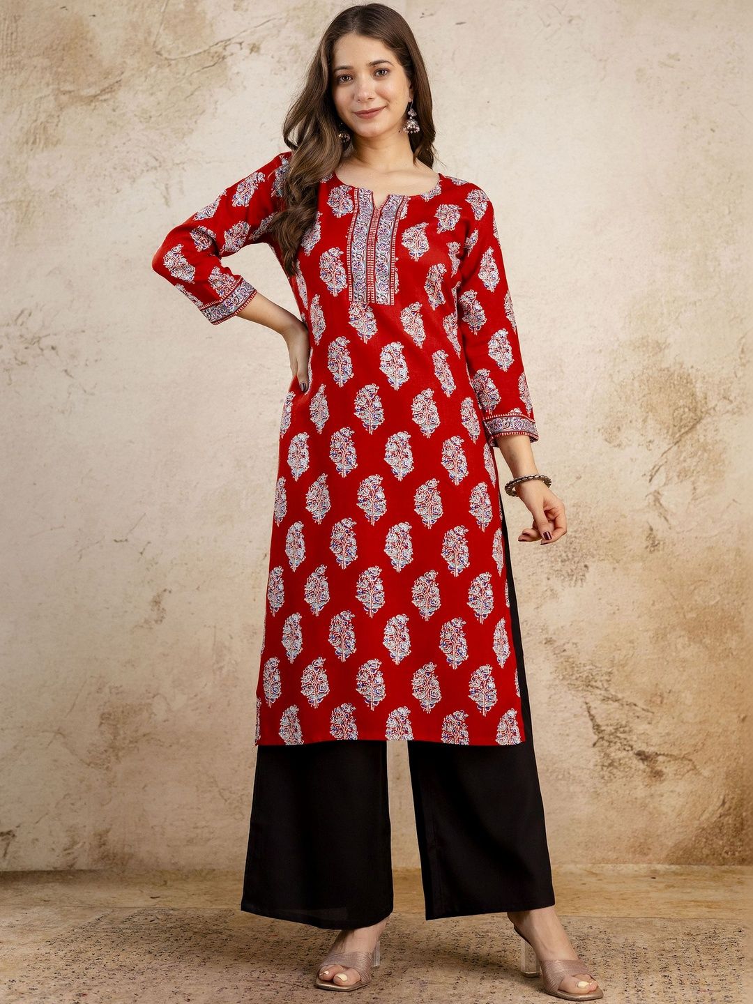 ZANETA Floral V-Neck Kurti-picture-27