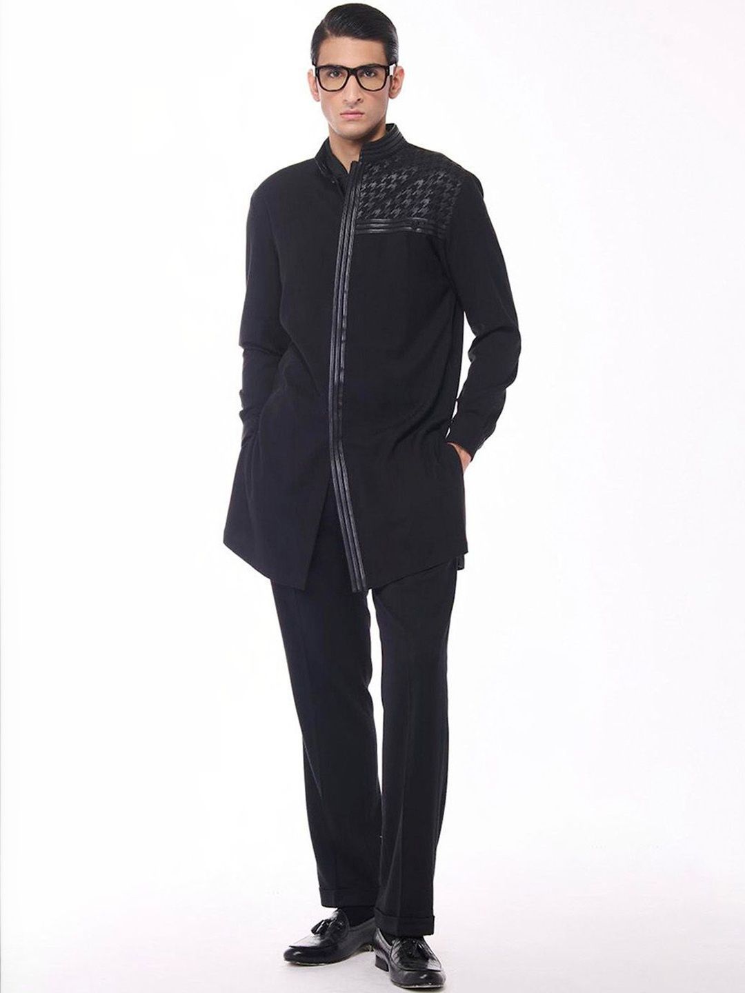 S&N by Shantnu Nikhil Men Embroidered Thread Work Pathani Kurta-picture-11