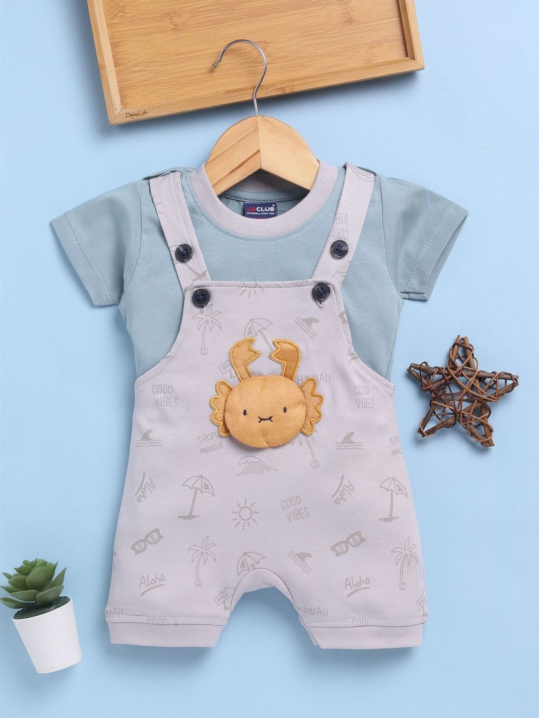 Jb Club Kids Printed Cotton Dungaree With T-Shirt