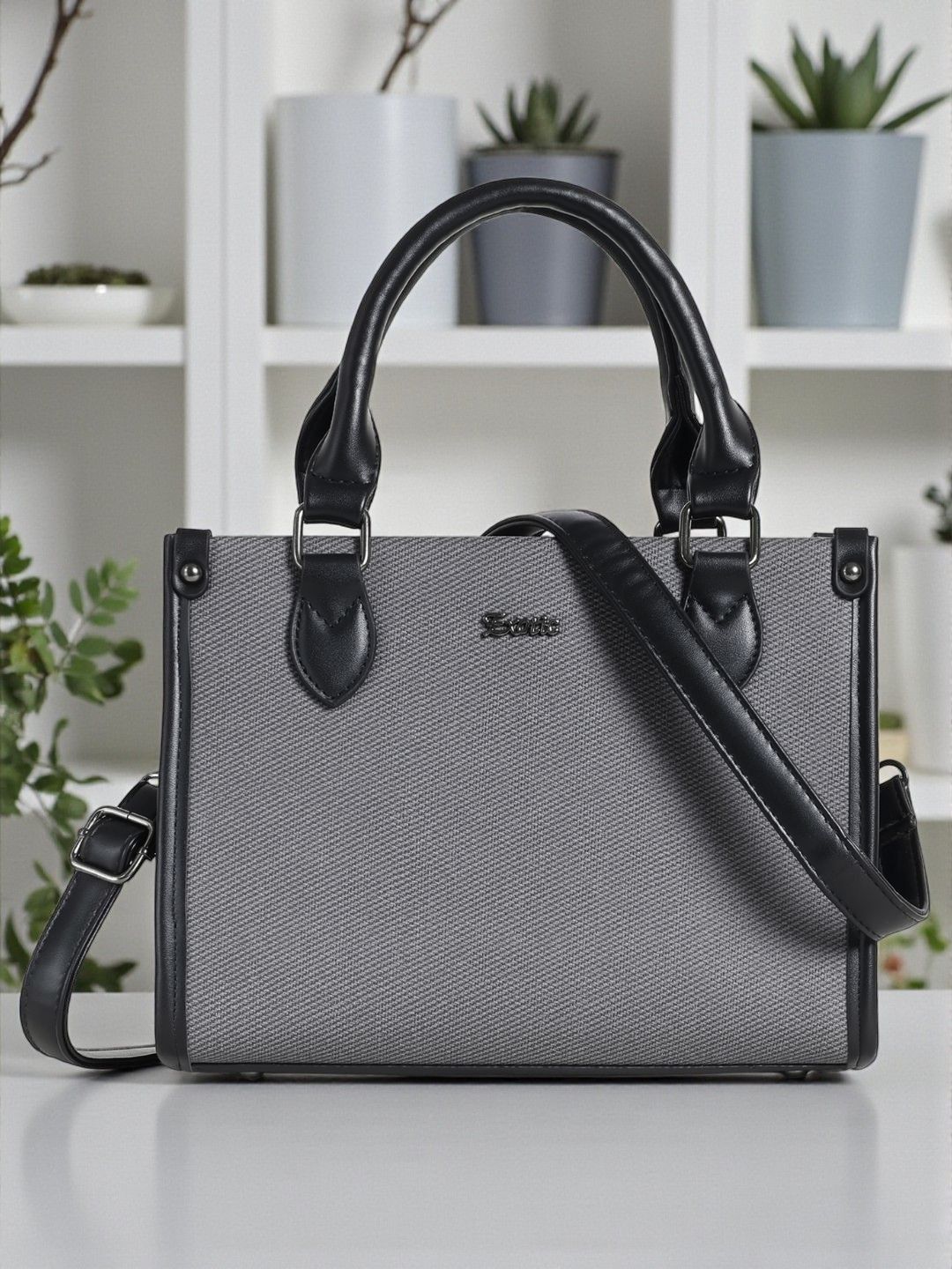 Exotic Textured Structured Handheld Bag-picture-11