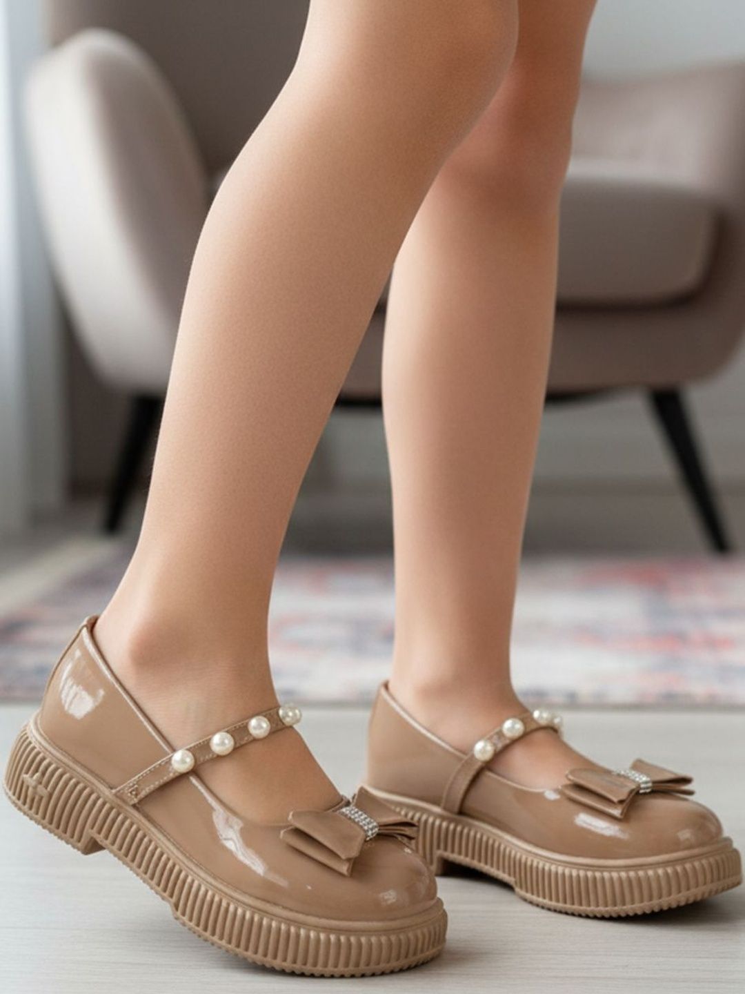 Carlton London Girls Flatform Bows-picture-34