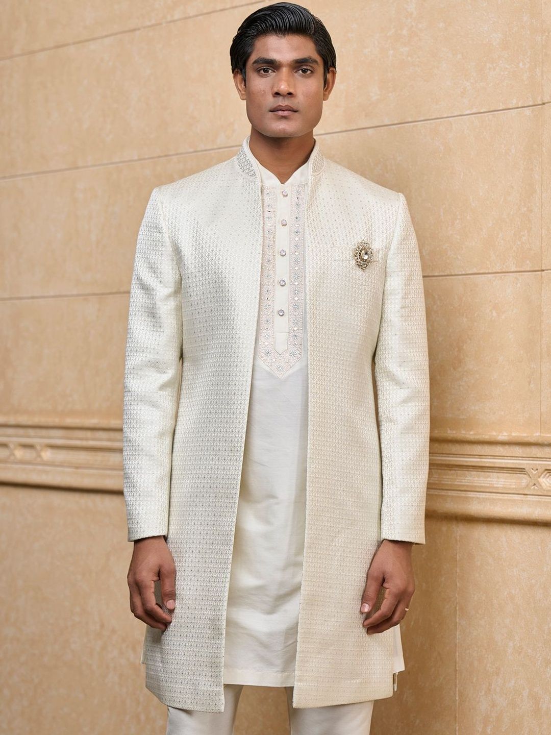 Tasva Embroidered Sherwani Set-image-1