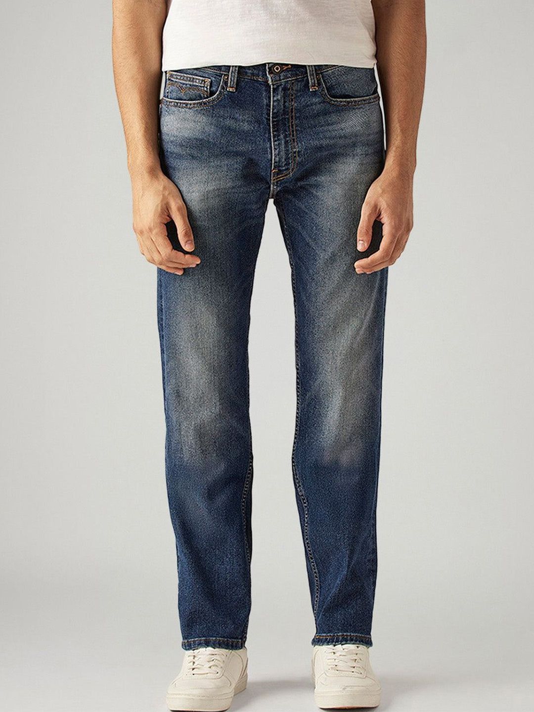 Levis Men Classic Straight Fit Mid-Rise Light Fade Stretchable Jeans-picture-43