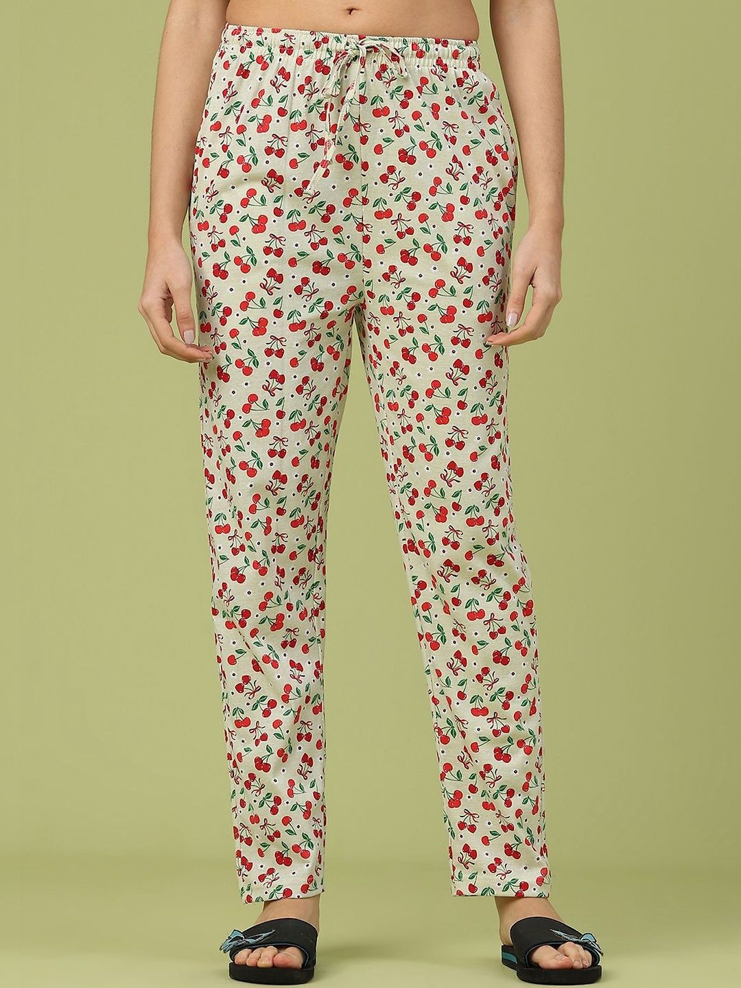 LIMEROAD Women Printed Cotton Lounge Pants-image-37