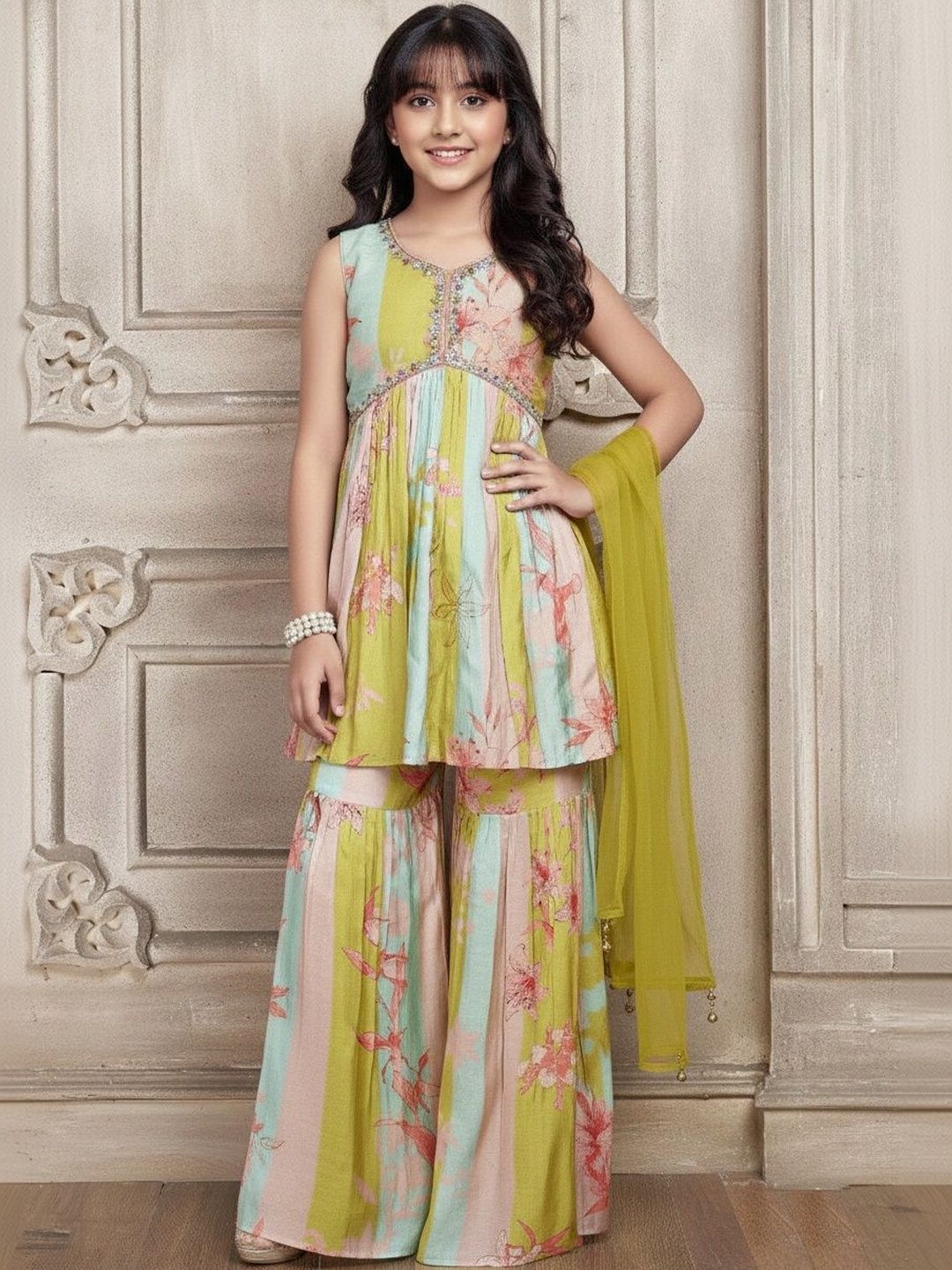 Wommaniya Impex Girls Floral Printed Empire Gotta Patti Kurta with Sharara & With Dupatta-picture-33