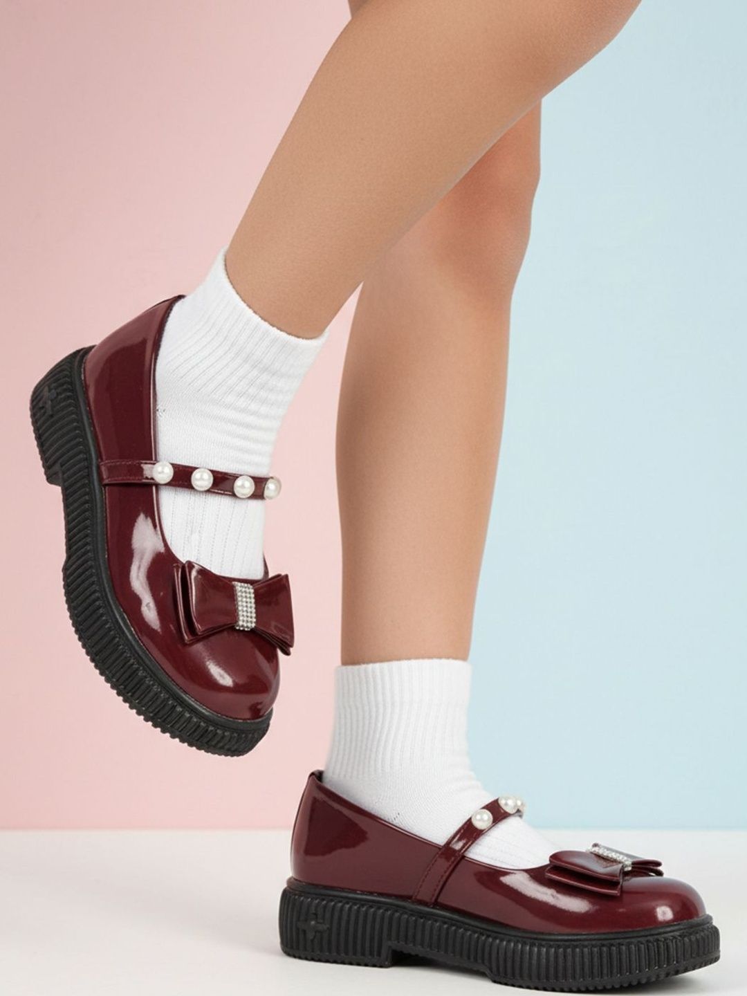 Carlton London Girls Party Flatform Bows-picture-58