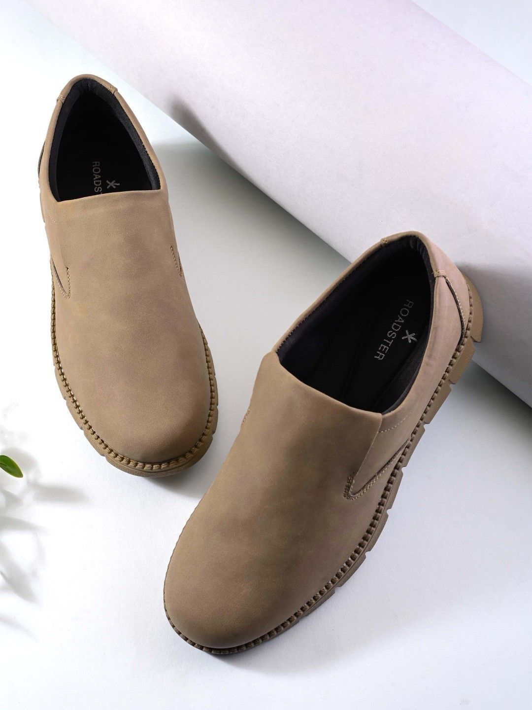 The Roadster Lifestyle Co Men PU Round Toe Lightweight Slip-On Loafers-picture-16