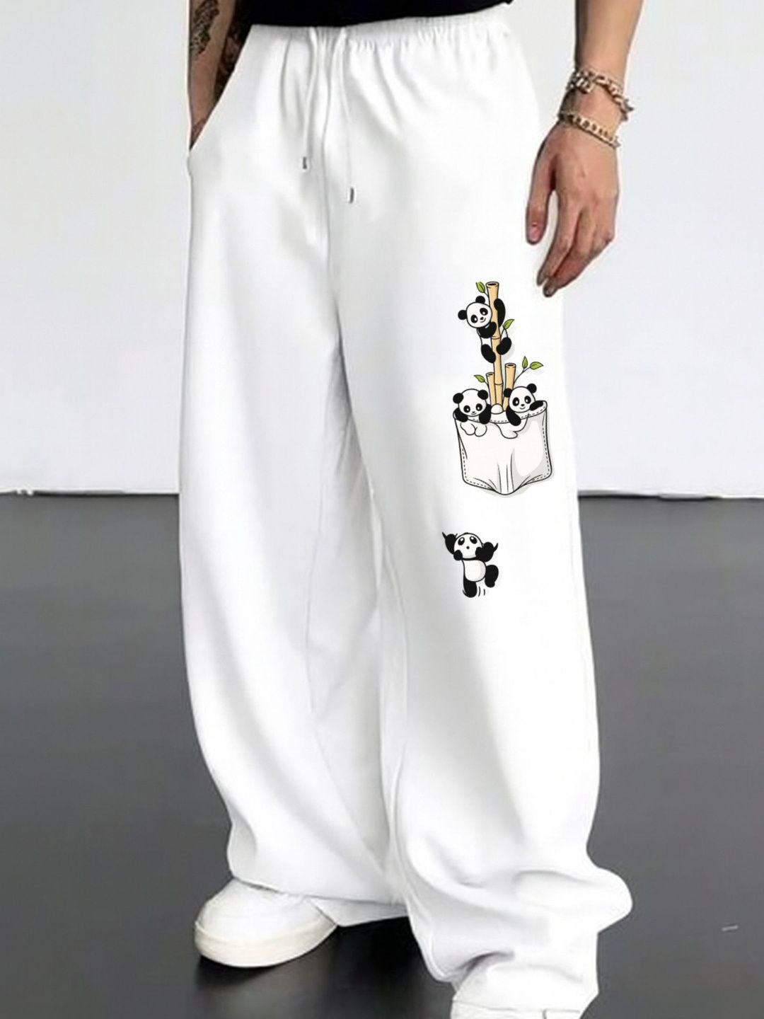 Deslizar Men Wide Leg Graphic Print Track Pants-image-26