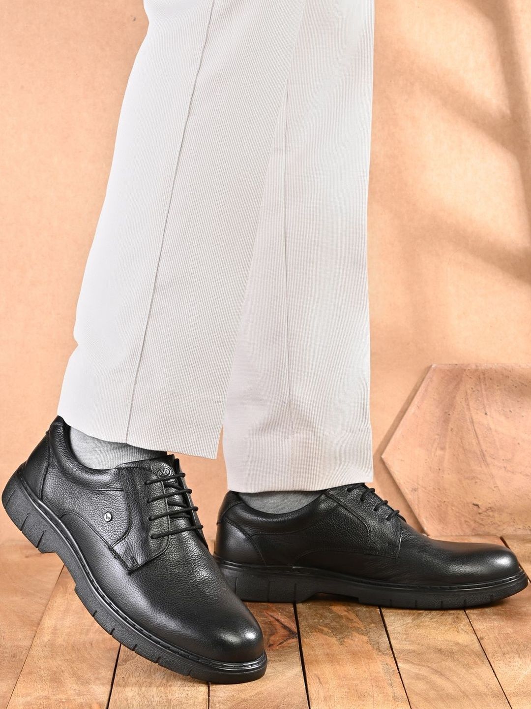 Valentino Men Leather Lace-Ups Formal Derbys-picture-28