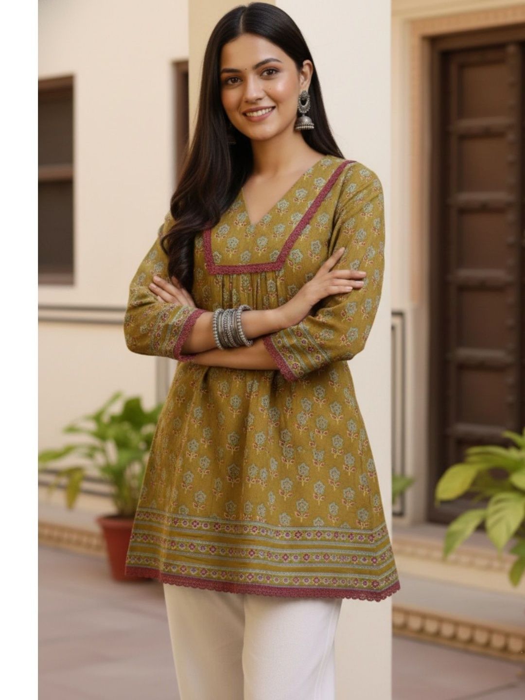 LARISHA Floral Print Cotton Top-picture-42