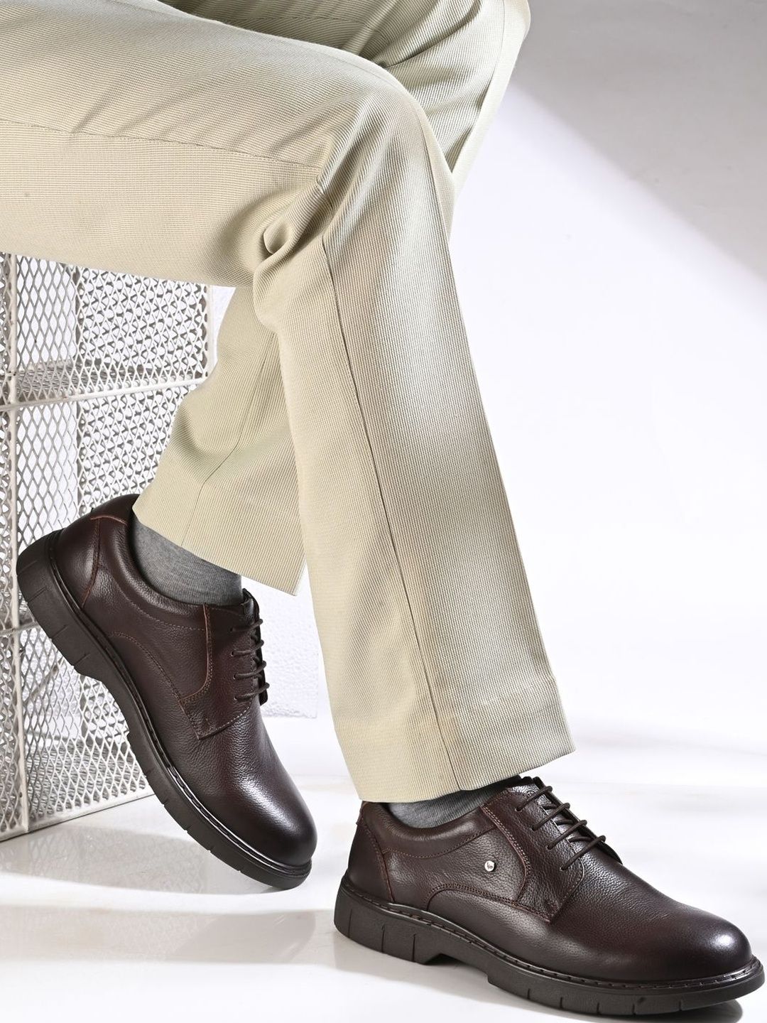 Valentino Leather Round Toe Lace-Ups Oxfords Formal Shoes-picture-44