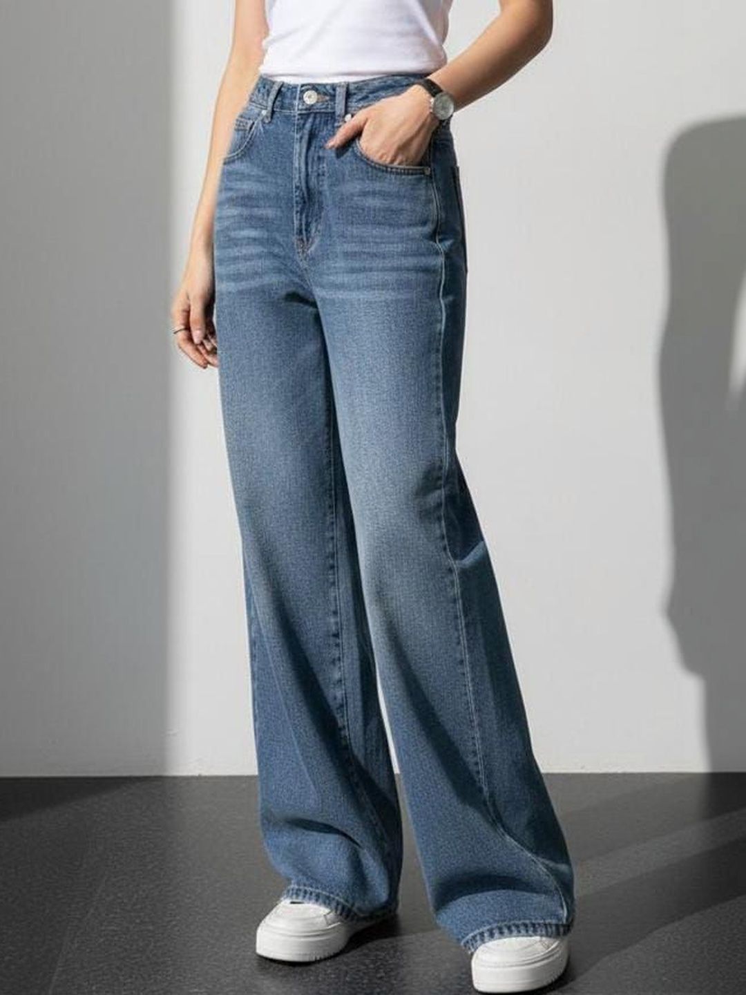 CORSICA Women Wide Leg High-Rise Light Fade Stretchable Jeans-picture-50