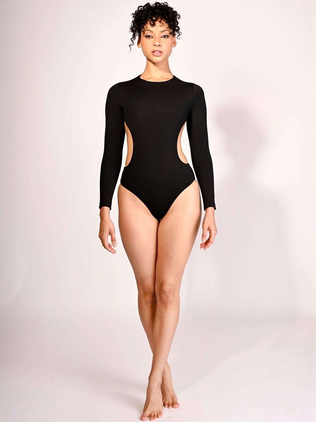 TROVE - 365 Days of Summer Round Neck Bodysuit-picture-37