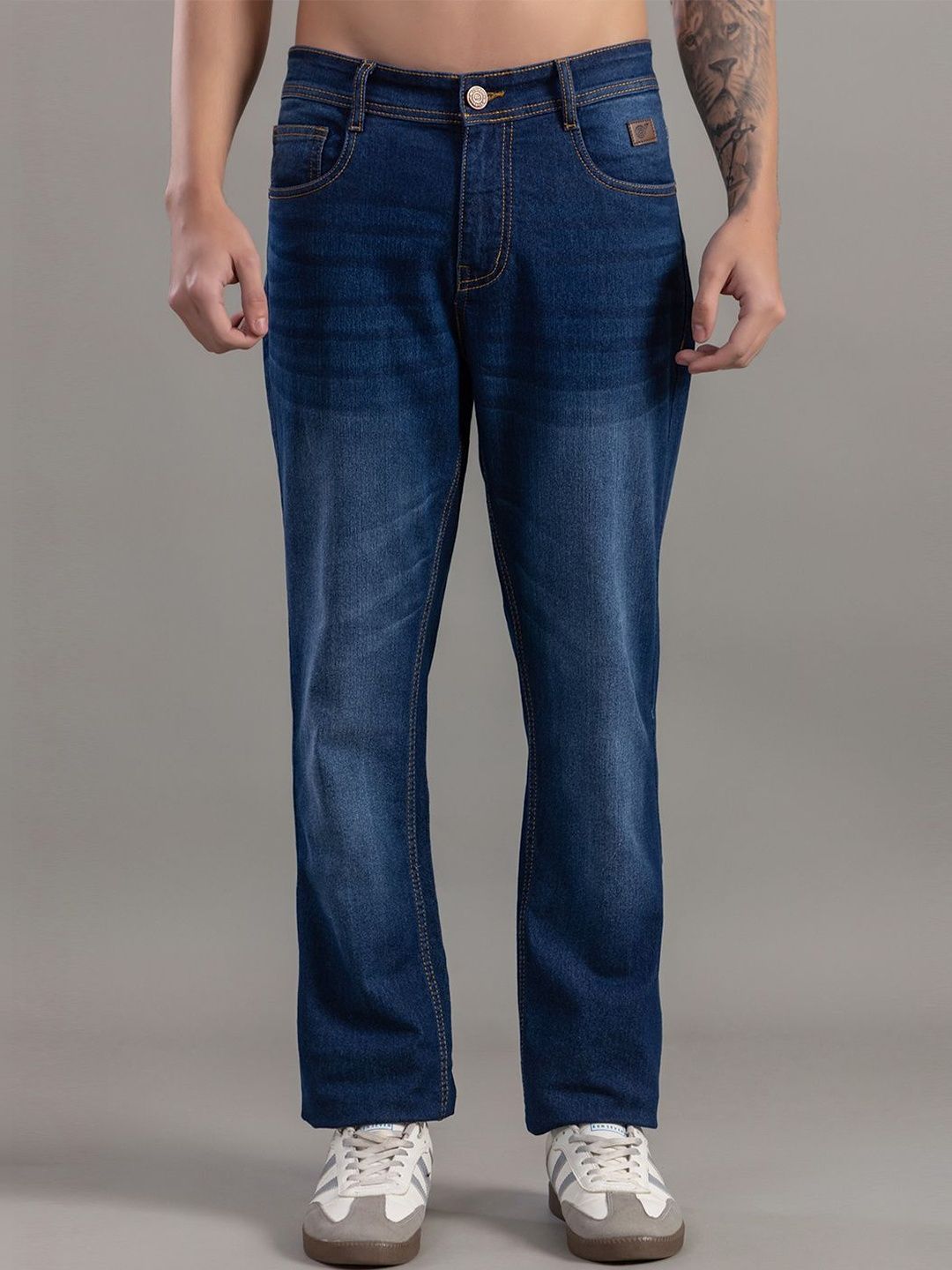 Club York Men Regular Fit Mid-Rise Light Fade Stretchable Jeans-picture-14
