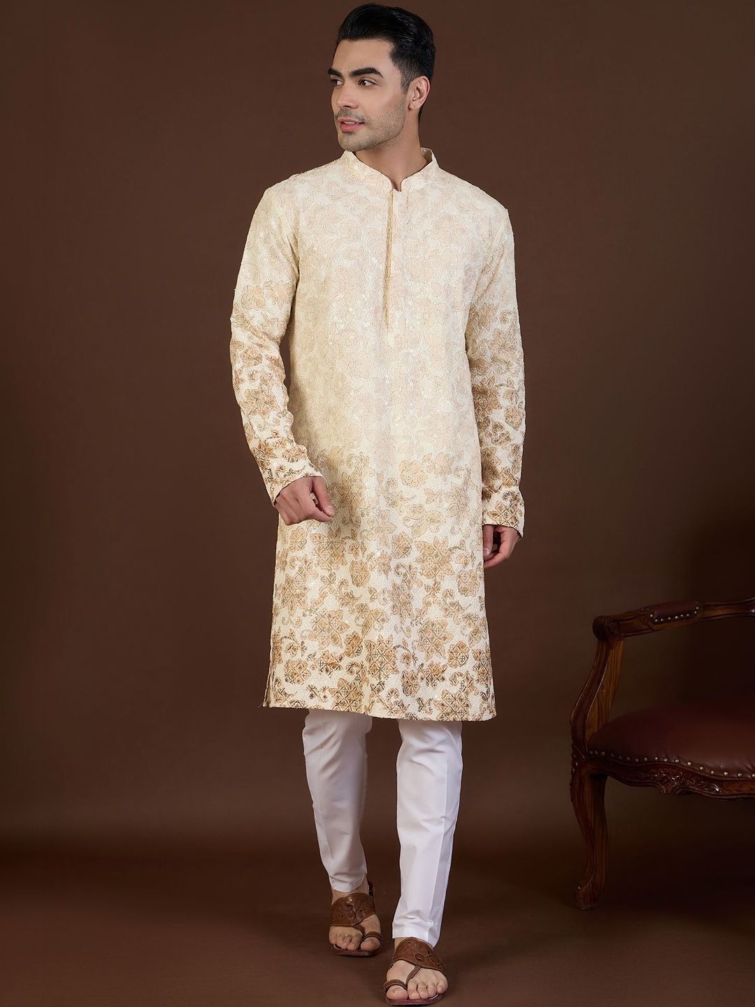 House of Pataudi Embroidered Mandarin Collar Knee Length Straight Kurtas-picture-11