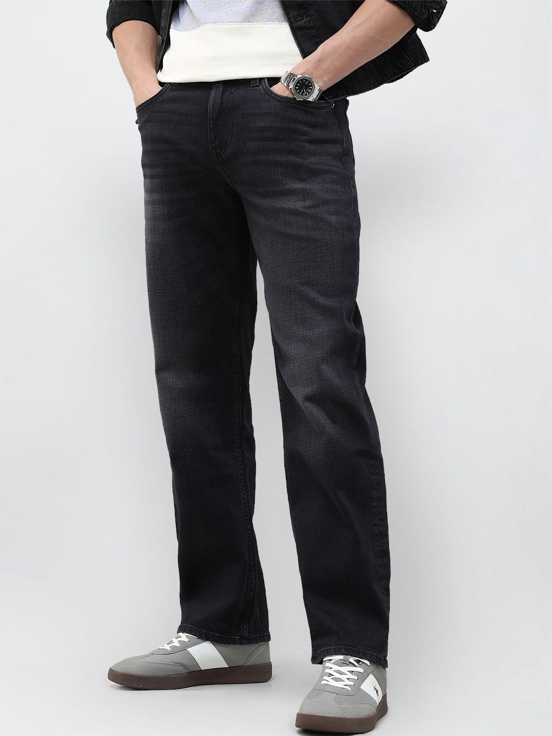 U.S. Polo Assn. Denim Co. Men Relaxed Fit Mid-Rise Light Fade Stretchable Jeans-picture-10