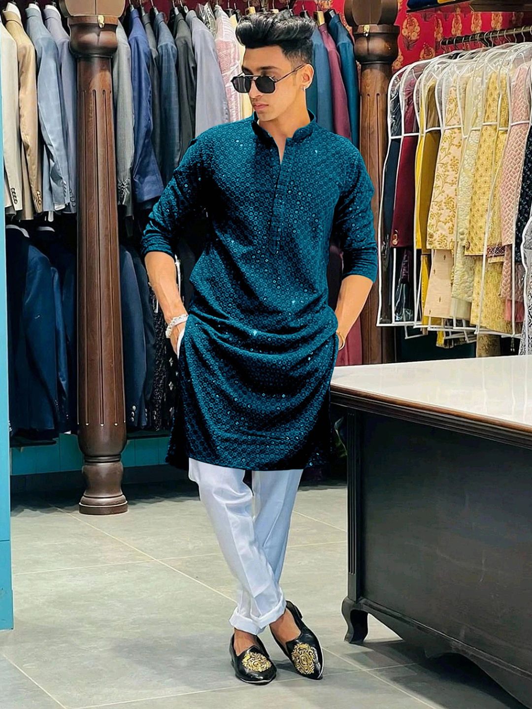 HERE&NOW Men Embroidered Handloom Kurta-picture-47