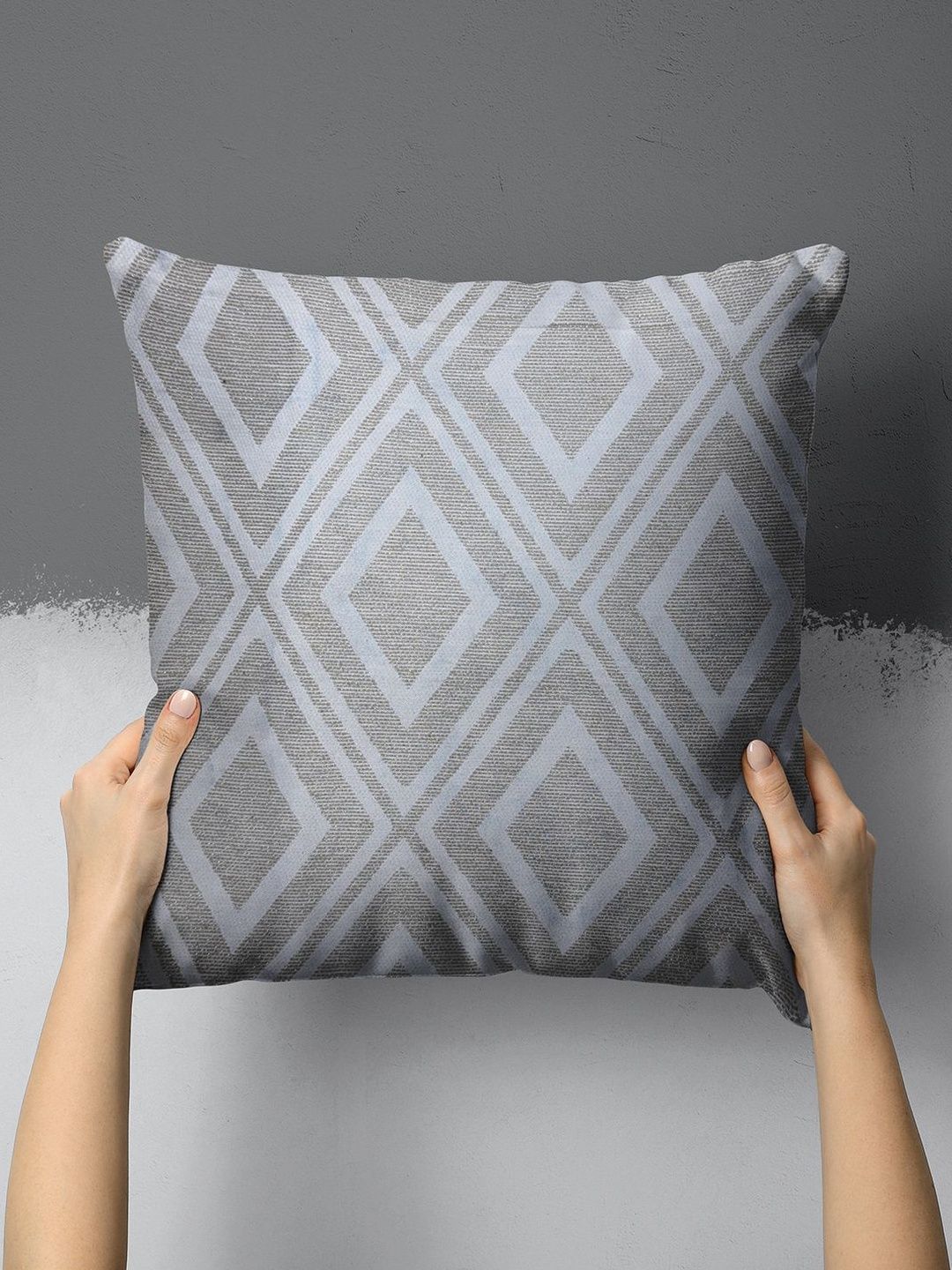 BIANCA Off White & Gold-Toned Geometric Square Cushion Covers-picture-40