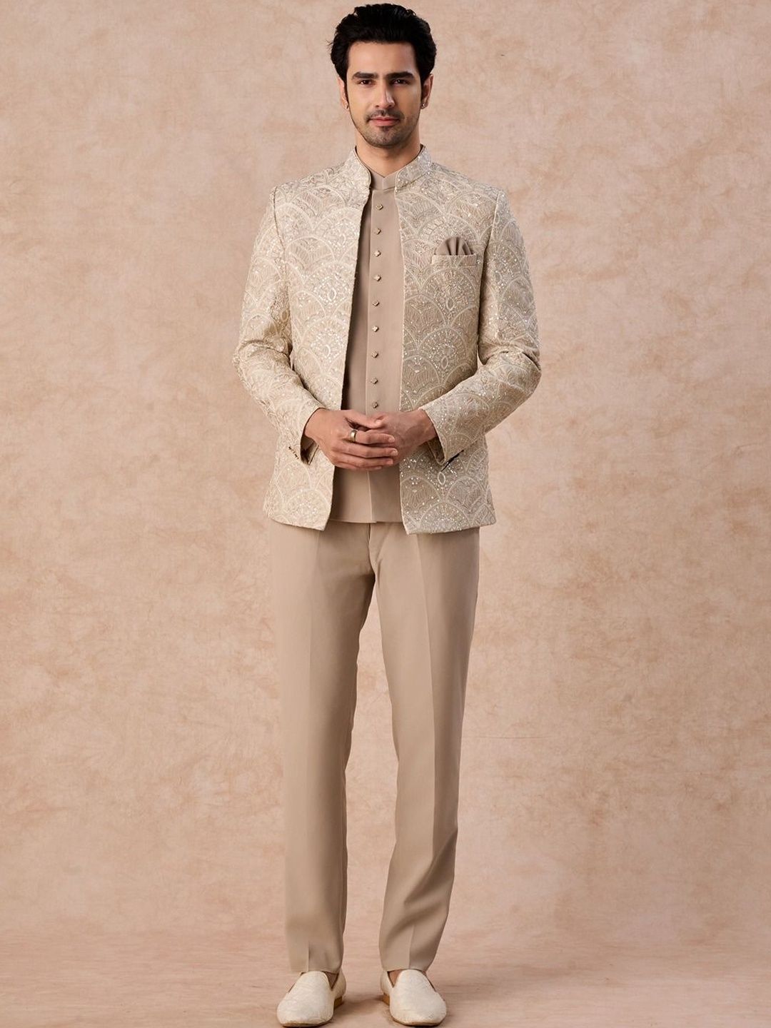 Manyavar Self Design Tailored Fit Jodhpuri Two-Piece Suit-picture-12