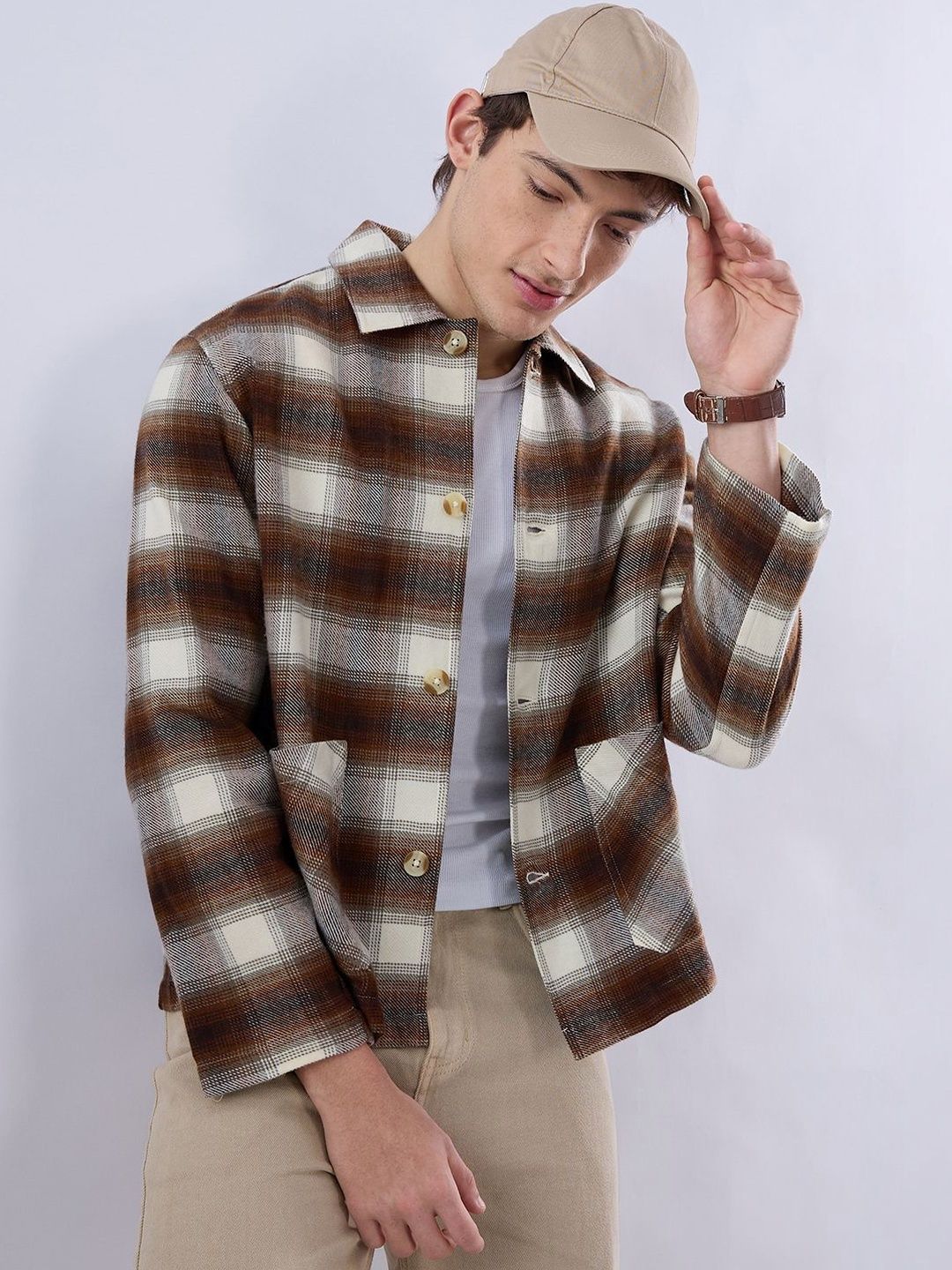 VASTRADO Men Classic Checked Casual Shirt-image-12