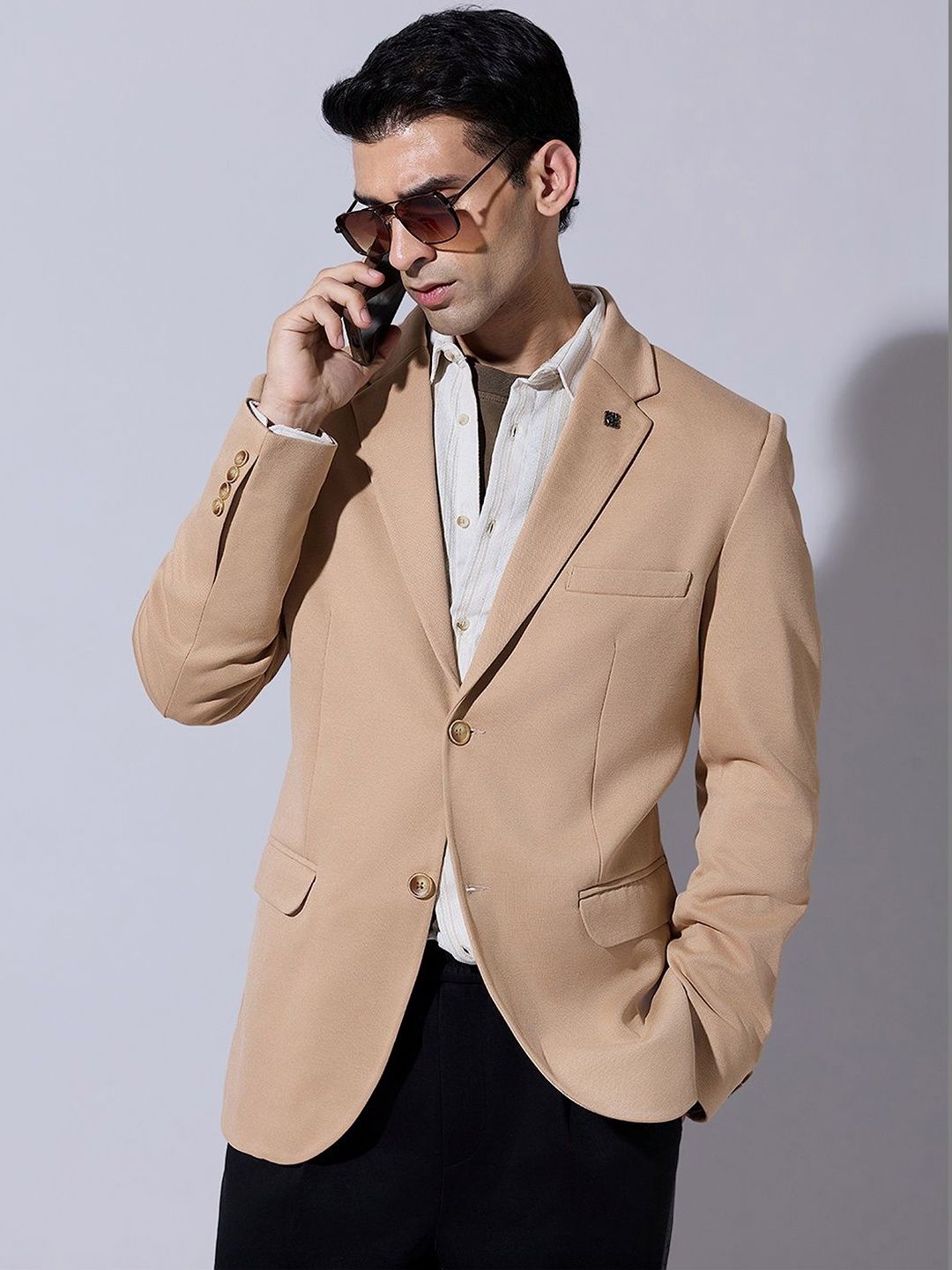 SHOWOFFFF Notched Lapel Single-Breasted Tailored Fit Formal Blazers-picture-31
