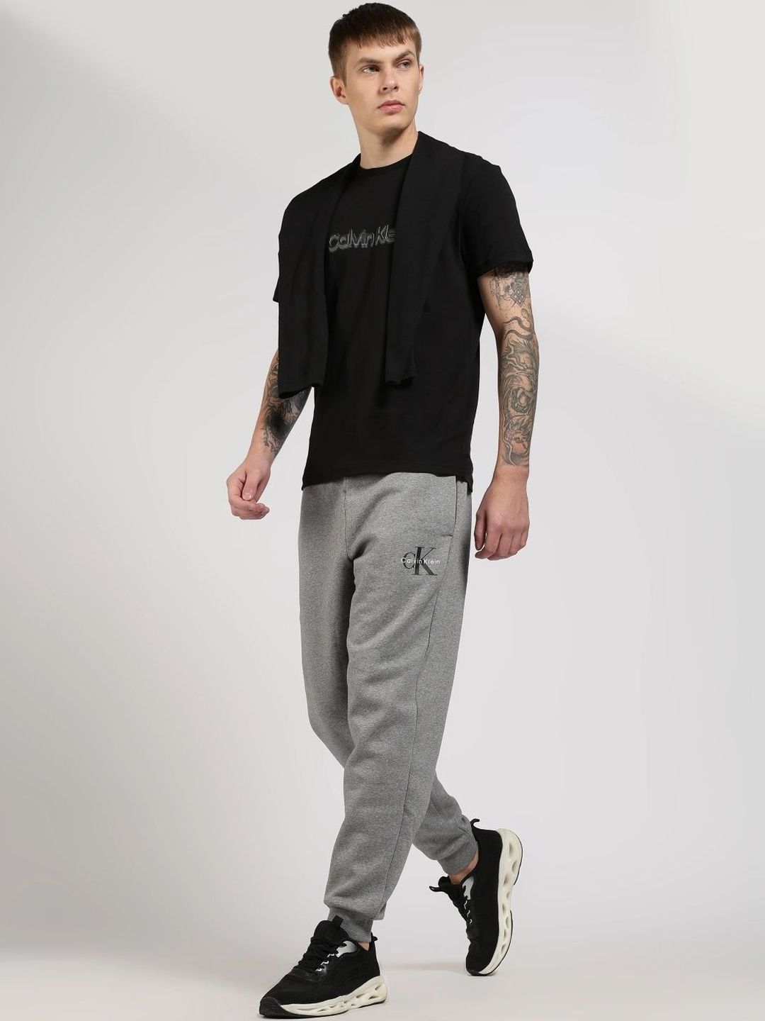 Calvin Klein Jeans Men Regular Fit Brand Logo Joggers-picture-17
