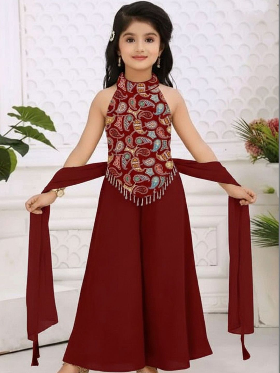 BAESD Girls Ethnic Motifs Printed Regular Thread Work Kurta with Palazzos