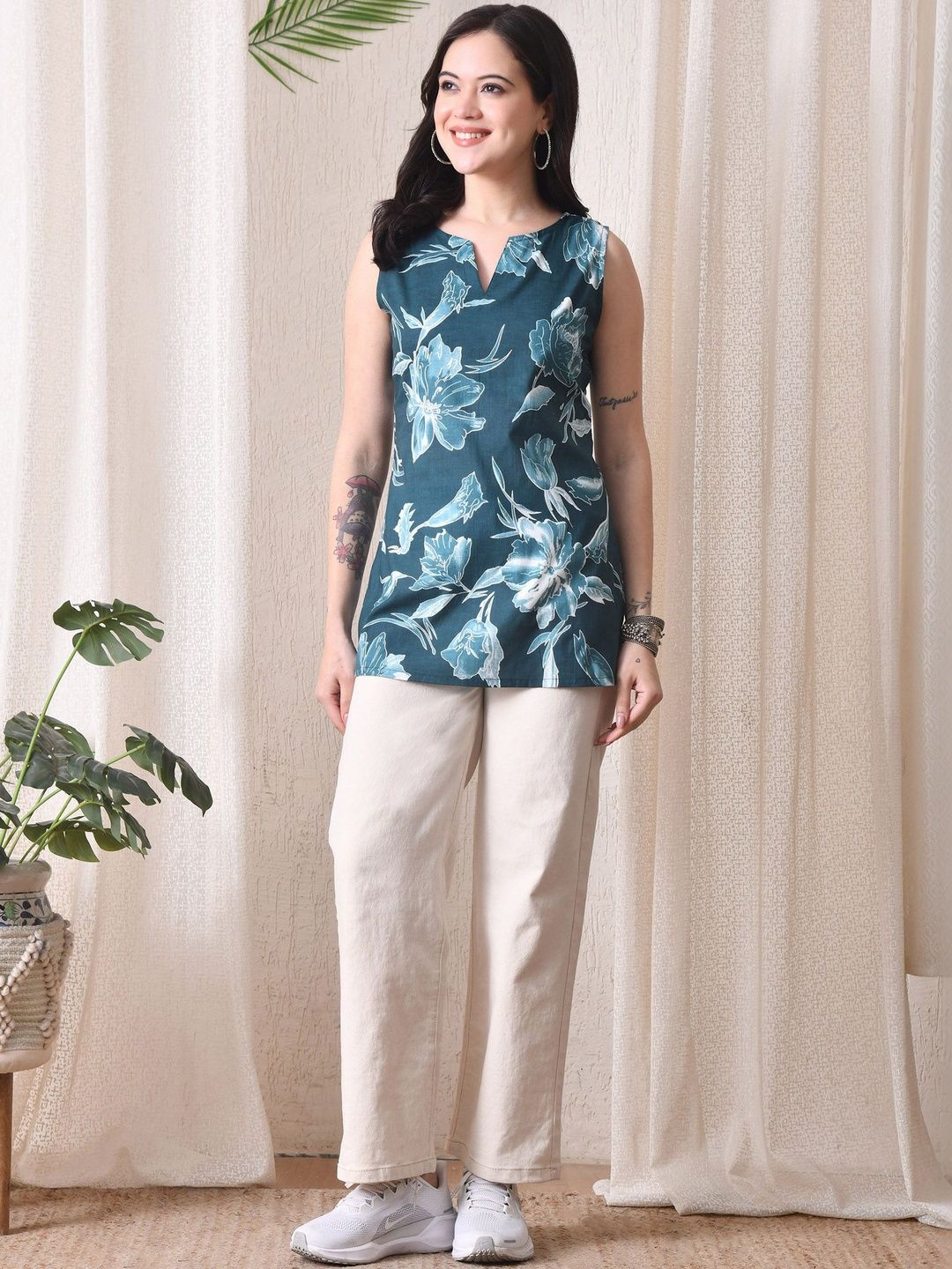 Anouk Rustic Floral Printed V-Neck Kurti-picture-25