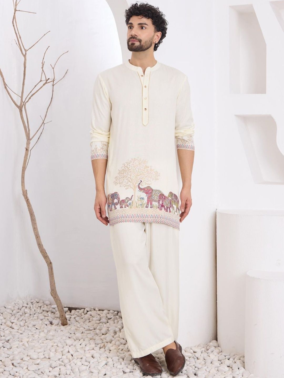 House of Pataudi 's Viscose Breathable Fabric Jashan Kurta Set-picture-52
