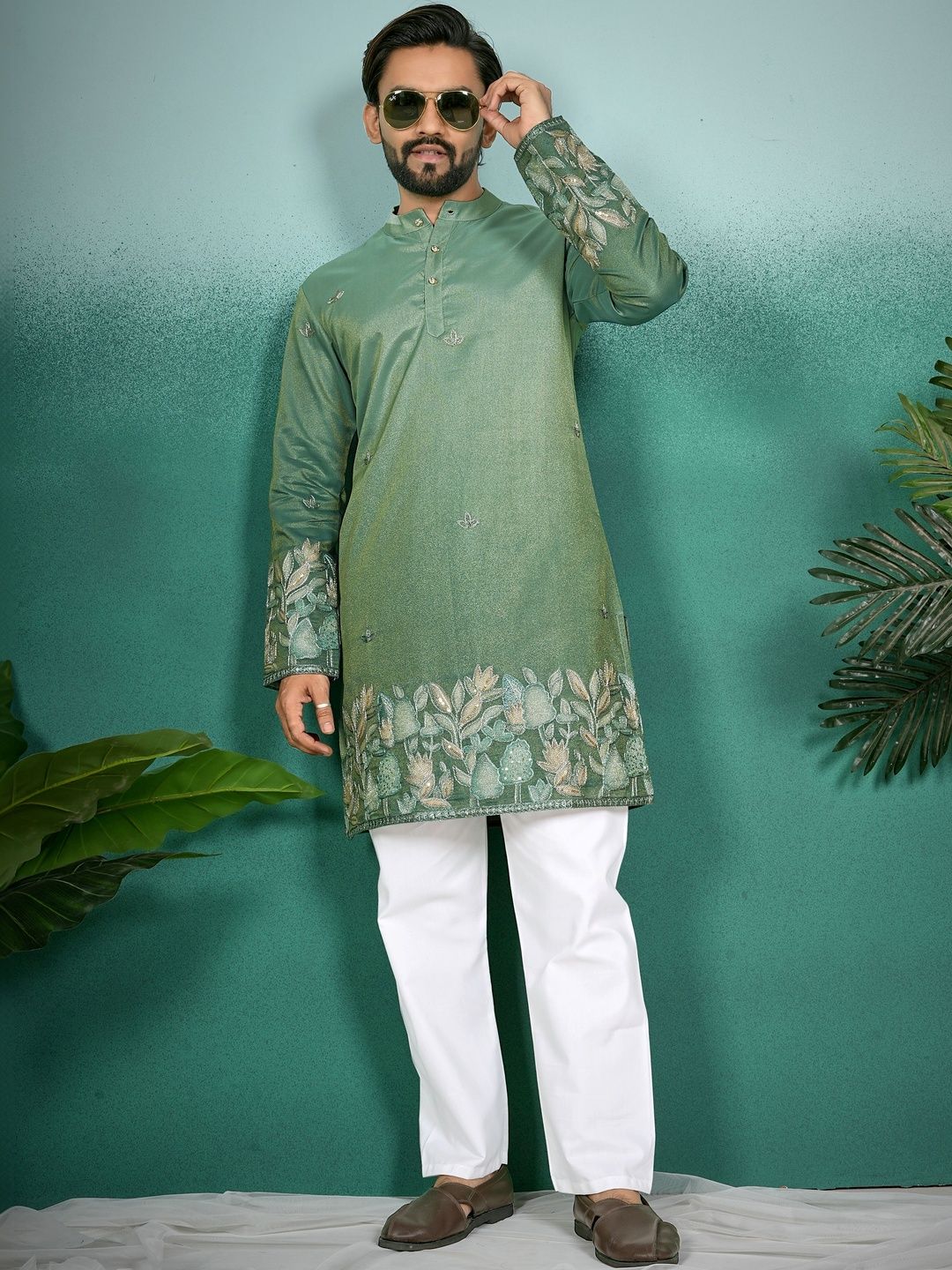 House of Pataudi Embroidered Mandarin Collar Knee Length Straight Kurtas-picture-13
