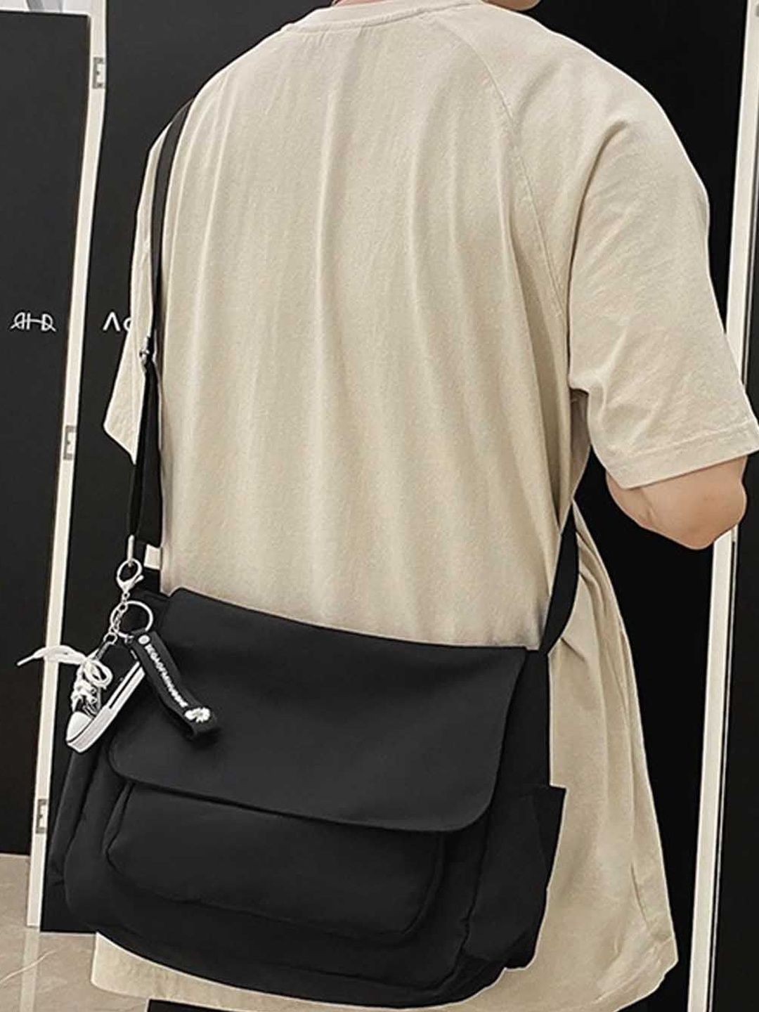 Lara Karen Sling Bag-picture-36