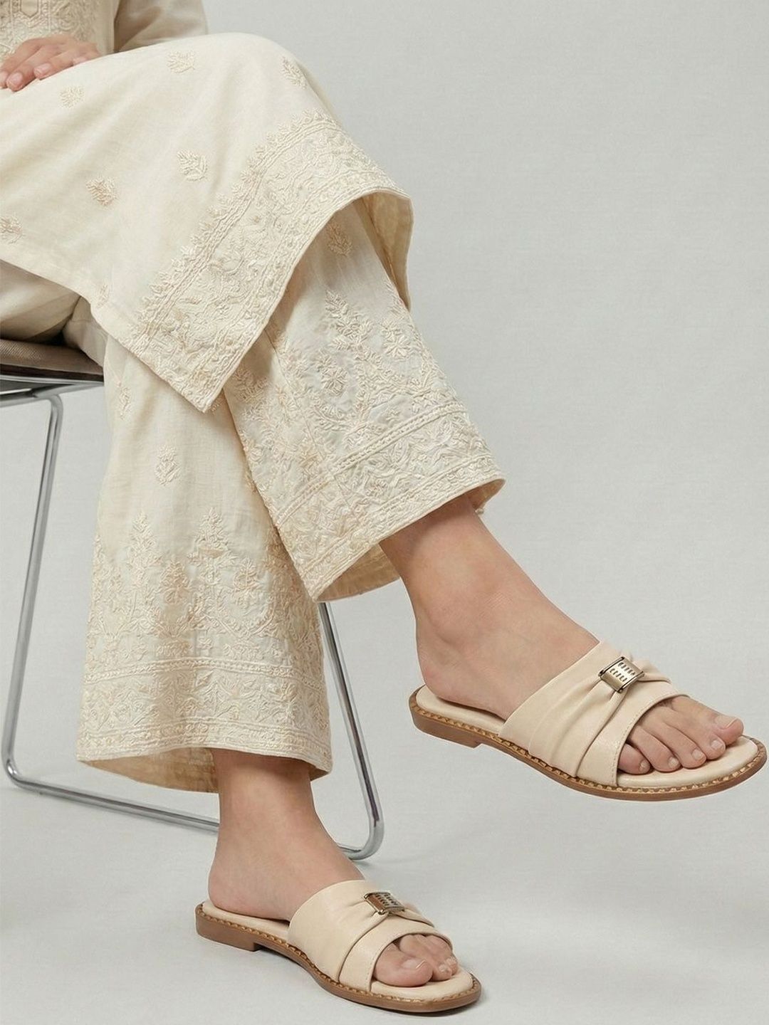 Denill Women Open Toe Flats-image-25