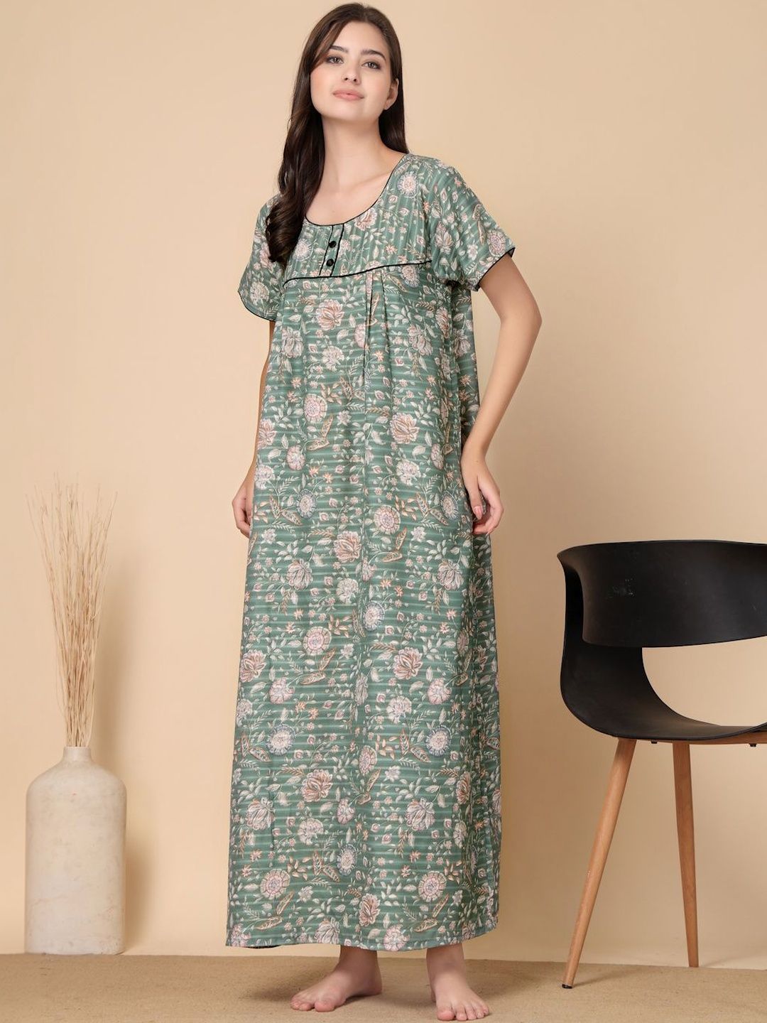 KLOTTHE Green Floral Soft Feel Cotton Blend Printed Maxi Nightdress-picture-26