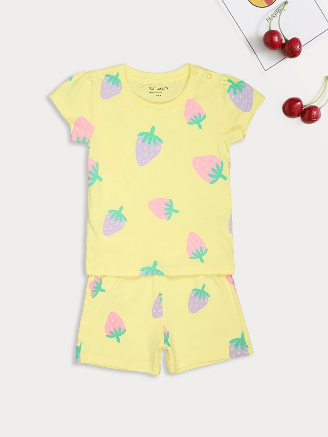 Pantaloons Baby Girls Printed T-shirt with Shorts