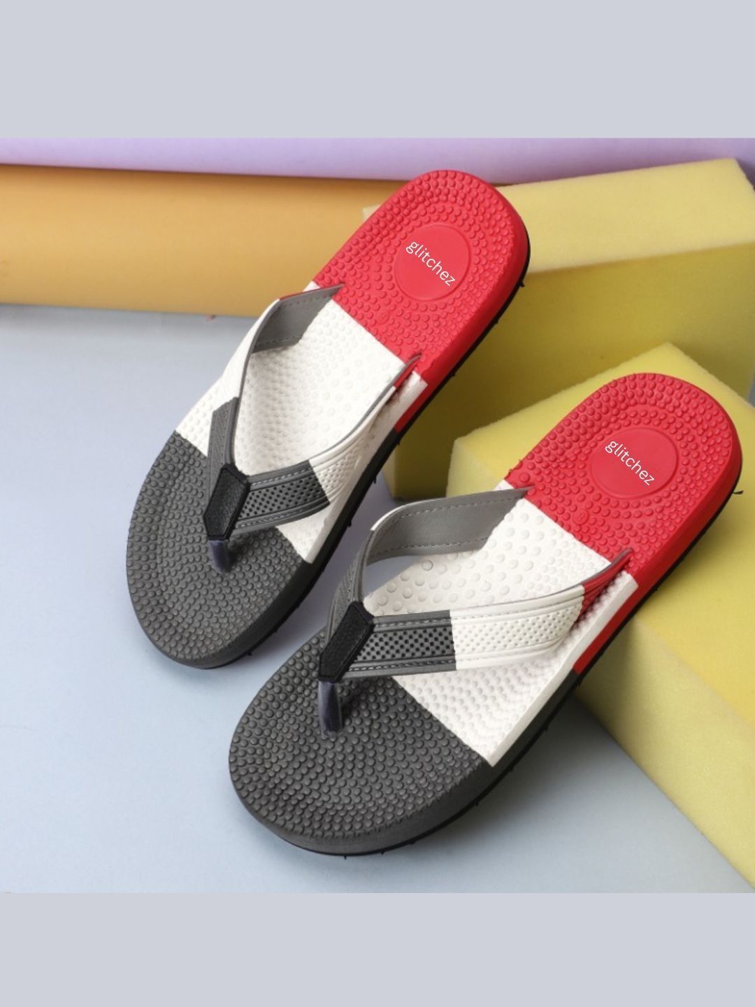 glitchez Men Colourblocked Thong Flip-Flops-picture-36