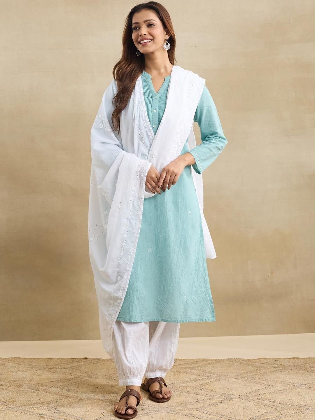 Fabindia Embroidered Dupatta with Chikankari-image-19