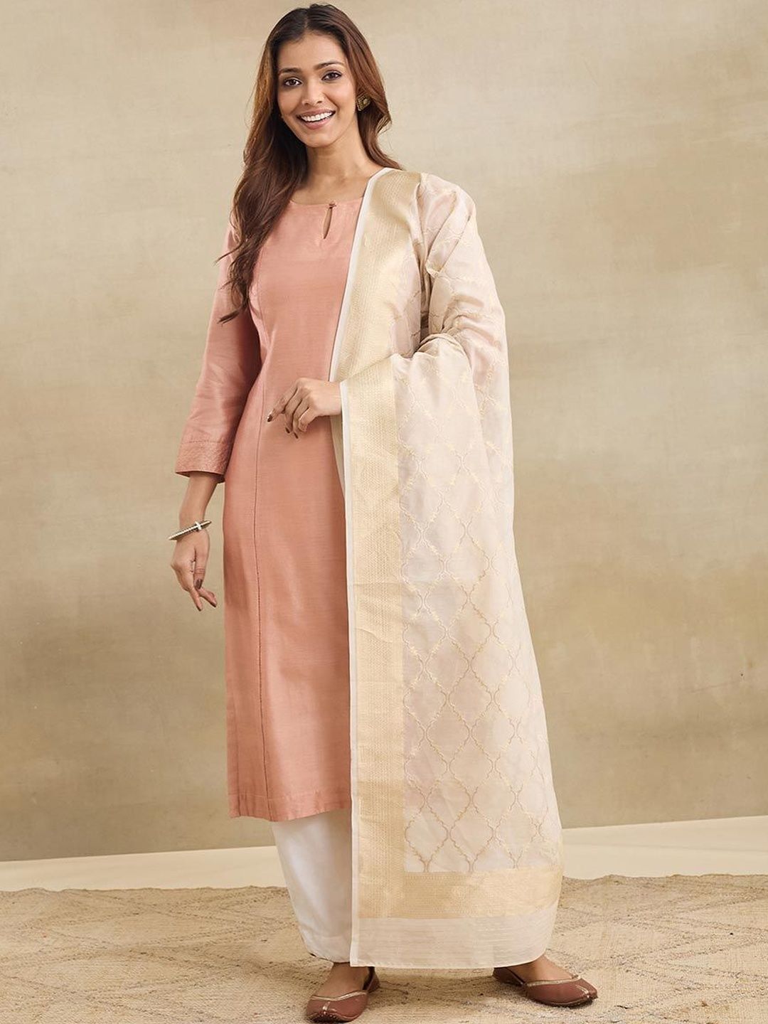 Fabindia Woven Design Cotton Silk Dupatta-image-16