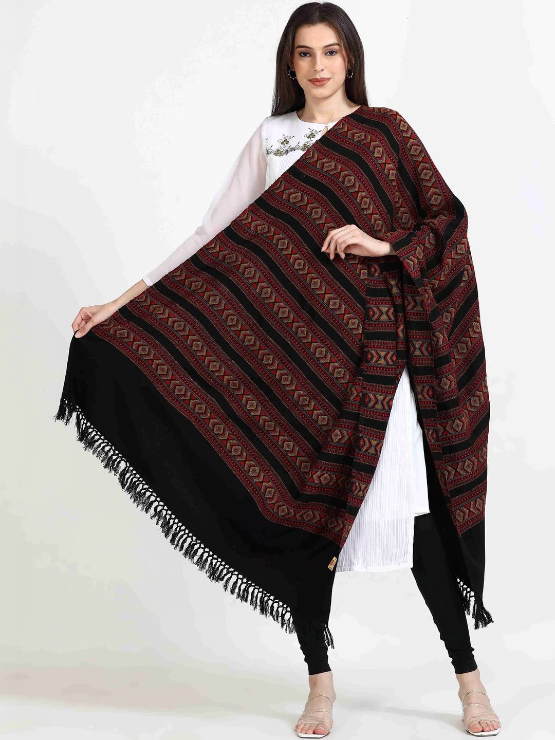 Arvore Women Kullu Border Shawl-picture-54