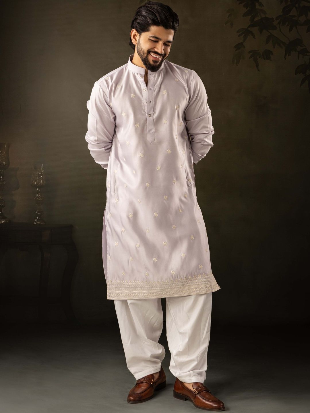 Rawayi Men Ethnic Motifs Keyhole Neck Thread Work Kurta-picture-22