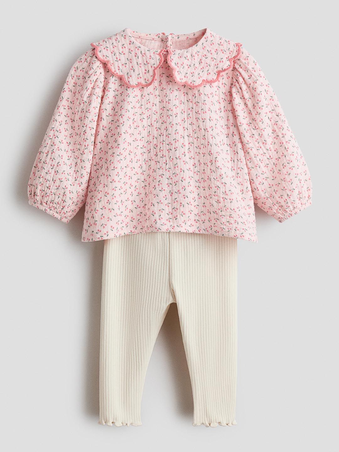 H&M Girls Printed Top with Trousers Clothing set